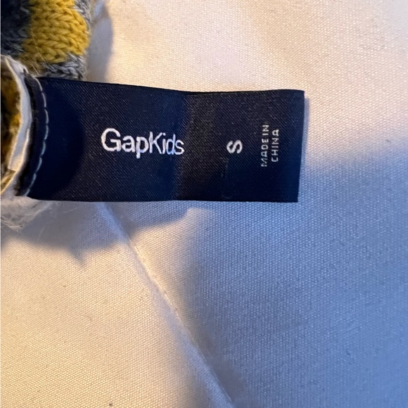 Boys Gap & Caters Gloves Assorted Sizes and Brands - Picture 5 of 7